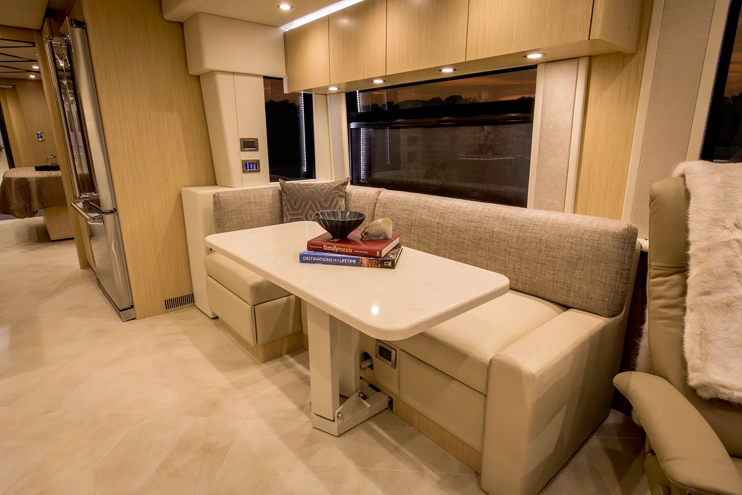 Dinette with quartz table
